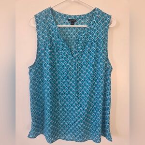Ann Taylor Factory Blue Sleeveless Nautical Floral Pattern V-Neck Tank Top (L)